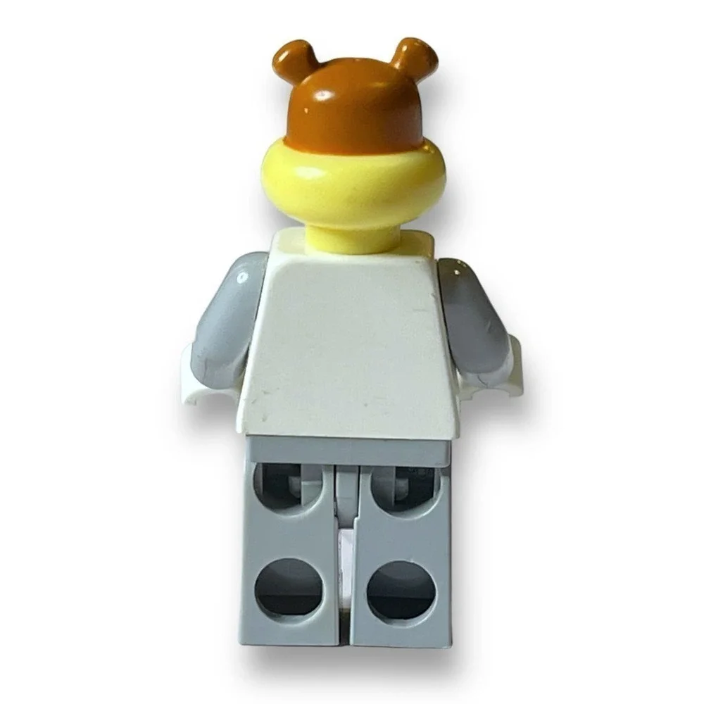 LEGO Sandy Cheeks Minifigure SpongeBob SquarePants No Globe Collectible